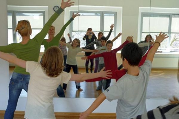 nonfictionplanet-die-gelbe-villa-03